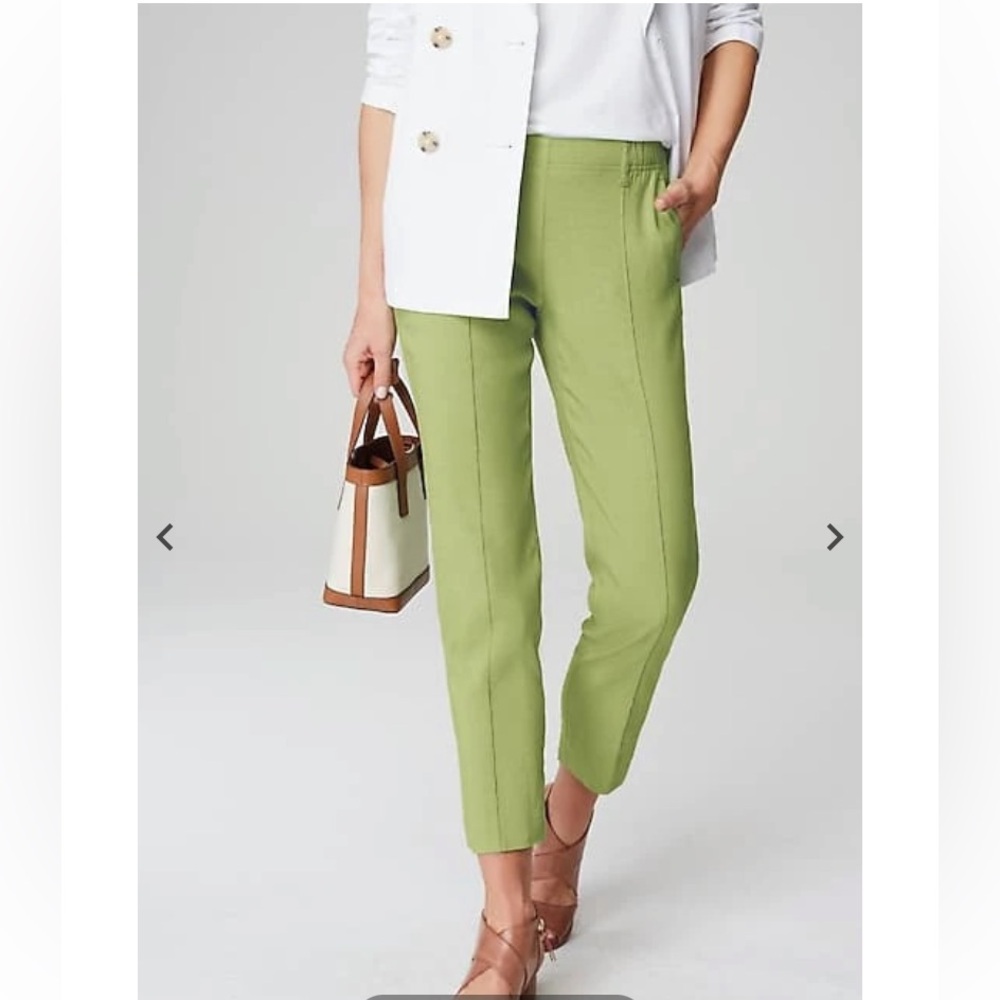 J Jill Pintucked snap pea linen strach, lightweight slim leg pants size L